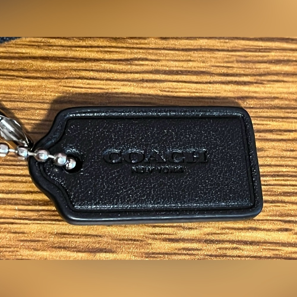 Black Coach wristlet - Picture 3 of 4